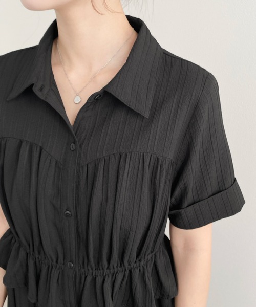 moment+（モーメントプラス）の「ビスチェデザインシャツワンピース（シャツワンピース・レディース・ネイビー/オフホワイト/ブラック・M）」の14枚目の写真