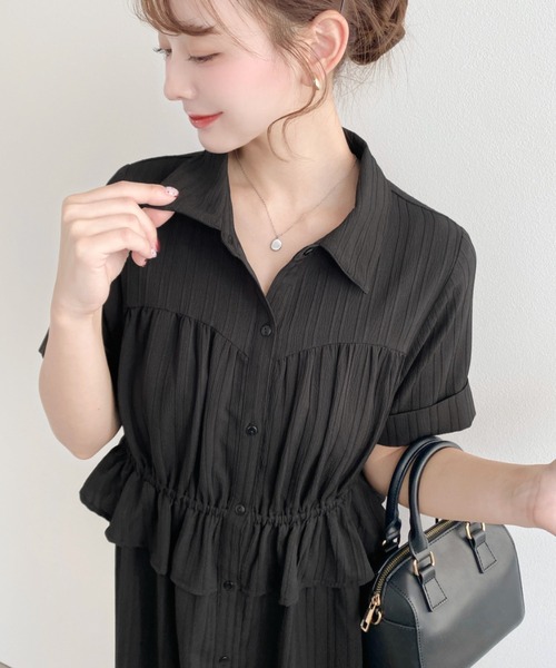 moment+（モーメントプラス）の「ビスチェデザインシャツワンピース（シャツワンピース・レディース・ネイビー/オフホワイト/ブラック・M）」の7枚目の写真