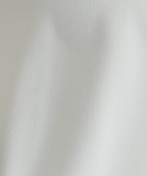 Omekashi（オメカシ）の「サテンTブラウス（シャツ/ブラウス・レディース・オフホワイト/アイボリー/ブラック・FREE）」の5枚目の写真