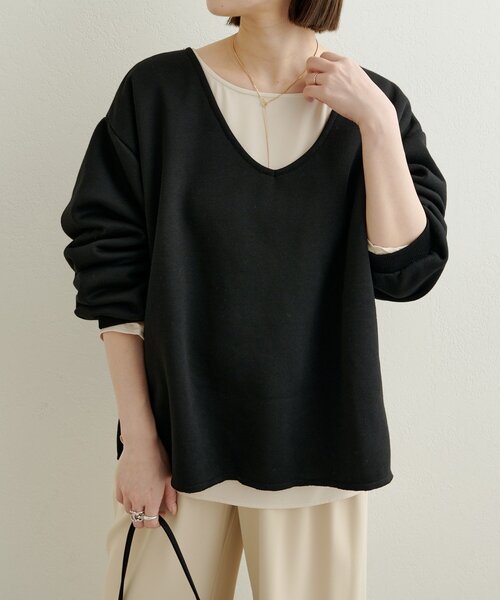 Omekashi（オメカシ）の「サテンTブラウス（シャツ/ブラウス・レディース・オフホワイト/アイボリー/ブラック・FREE）」の13枚目の写真