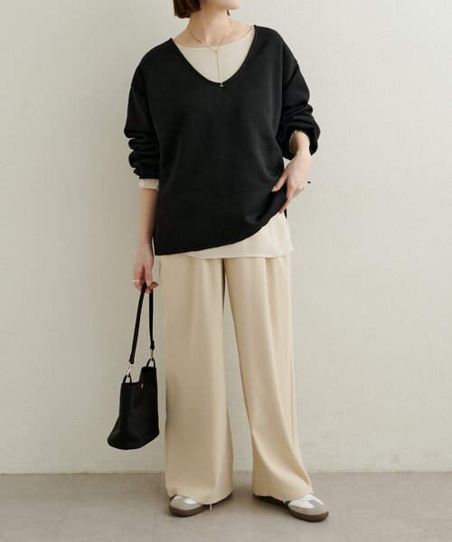 Omekashi（オメカシ）の「サテンTブラウス（シャツ/ブラウス・レディース・オフホワイト/アイボリー/ブラック・FREE）」の17枚目の写真