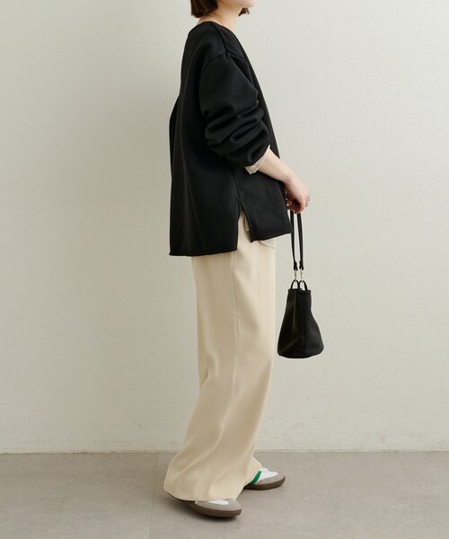 Omekashi（オメカシ）の「サテンTブラウス（シャツ/ブラウス・レディース・オフホワイト/アイボリー/ブラック・FREE）」の20枚目の写真