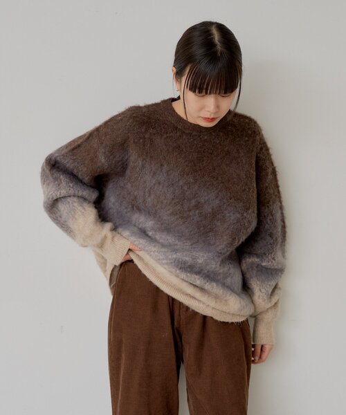 WHIMSIC(ウィムジック)の「【UNISEX】フェイデッドニットプルオーバー(ニット/セーター・レディース・ブルー/ブラウン・FREE)」の4枚目の写真