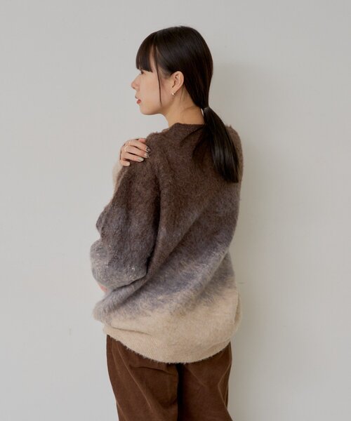 WHIMSIC(ウィムジック)の「【UNISEX】フェイデッドニットプルオーバー(ニット/セーター・レディース・ブルー/ブラウン・FREE)」の6枚目の写真