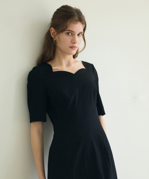 PAUL&ALICE（ポール&アリス）の「HEART NECK DRESS / BLACK（ワンピース・レディース・ブラック・MEDIUM/SMALL）」の3枚目の写真