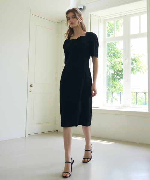 PAUL&ALICE（ポール&アリス）の「HEART NECK DRESS / BLACK（ワンピース・レディース・ブラック・MEDIUM/SMALL）」の4枚目の写真