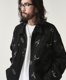 GOSTREET（ゴーストリート）の「Yoru Triple Layer Western Embroidered Collar Blue Jacket in Black（MA-1）」