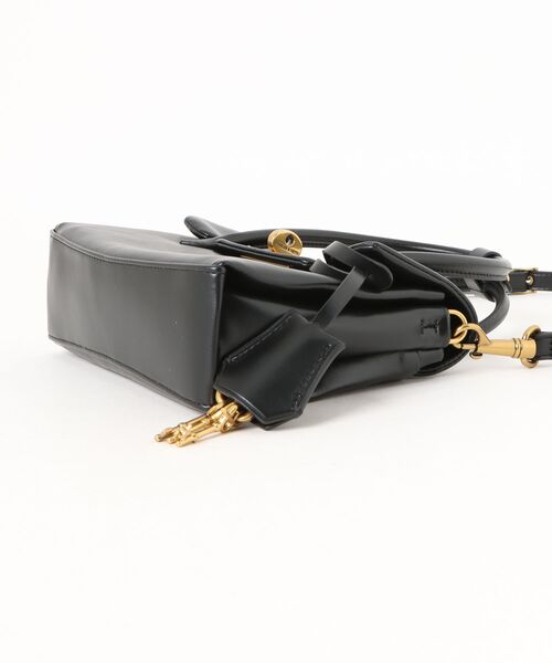 CHARLES & KEITH(チャールズ & キース)の「Kerry ミニケリー ボクシートートバッグ(トートバッグ・レディース・ダークブラウン系3/ピンク/ブラック・S)」の5枚目の写真
