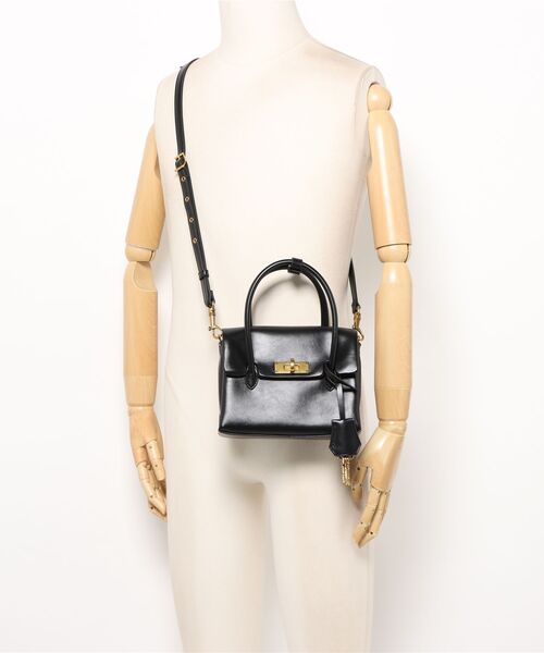 CHARLES & KEITH(チャールズ & キース)の「Kerry ミニケリー ボクシートートバッグ(トートバッグ・レディース・ダークブラウン系3/ピンク/ブラック・S)」の18枚目の写真