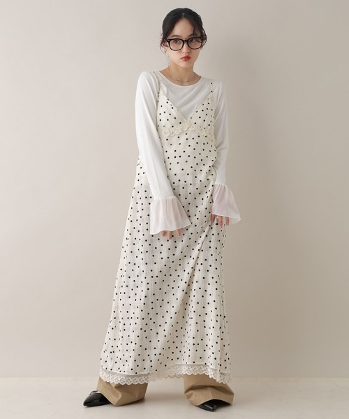 RAGEBLUE(レイジブルー)の「袖チュールレイヤードリブロンT(Tシャツ/カットソー・レディース・ホワイト/グレー・FREE)」の6枚目の写真