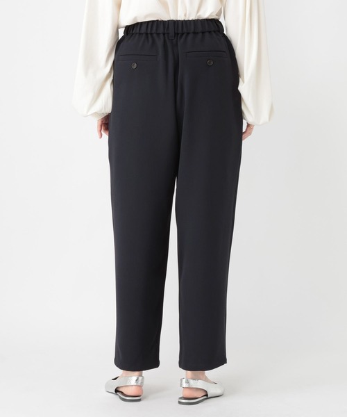 studio CLIP（スタディオクリップ）の「ゆるテーパードパンツ[プチ・プラスサイズあり]《オケージョン2026SS》（その他パンツ・レディース・ベージュ/ネイビー・MEDIUM/LARGE/ﾌﾘｰ(L)/PF）」の6枚目の写真