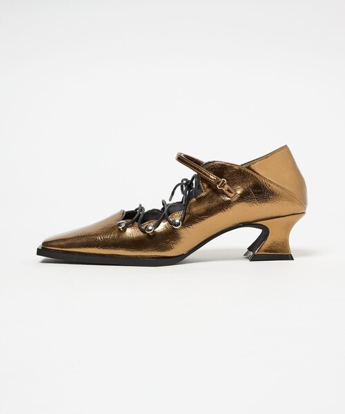 SY UNITED ARROWS(シーユナイテッドアローズ)の「<SY>スカラップレースアップ パンプス45↑(パンプス・レディース・ブラック/ゴールド/ワインレッド・25cm/24.5cm/24cm/23.5cm/23cm/22.5cm/22cm)」の3枚目の写真