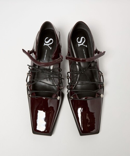 SY UNITED ARROWS(シーユナイテッドアローズ)の「<SY>スカラップレースアップ パンプス45↑(パンプス・レディース・ブラック/ゴールド/ワインレッド・25cm/24.5cm/24cm/23.5cm/23cm/22.5cm/22cm)」の5枚目の写真