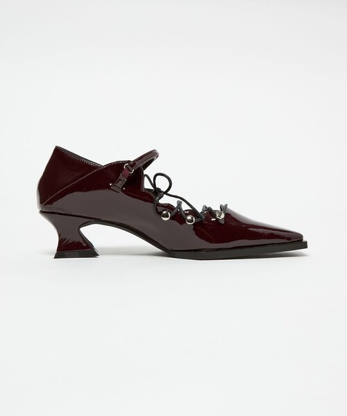 SY UNITED ARROWS(シーユナイテッドアローズ)の「<SY>スカラップレースアップ パンプス45↑(パンプス・レディース・ブラック/ゴールド/ワインレッド・25cm/24.5cm/24cm/23.5cm/23cm/22.5cm/22cm)」の6枚目の写真