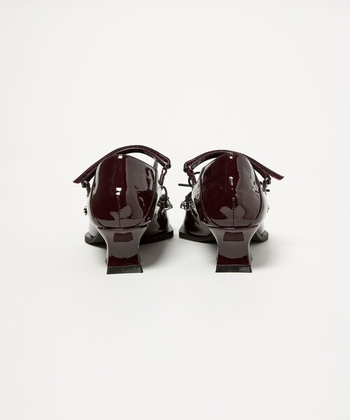 SY UNITED ARROWS(シーユナイテッドアローズ)の「<SY>スカラップレースアップ パンプス45↑(パンプス・レディース・ブラック/ゴールド/ワインレッド・25cm/24.5cm/24cm/23.5cm/23cm/22.5cm/22cm)」の7枚目の写真