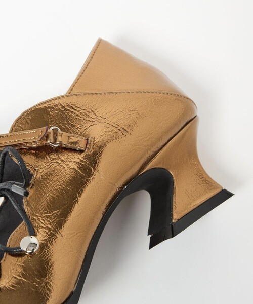 SY UNITED ARROWS(シーユナイテッドアローズ)の「<SY>スカラップレースアップ パンプス45↑(パンプス・レディース・ブラック/ゴールド/ワインレッド・25cm/24.5cm/24cm/23.5cm/23cm/22.5cm/22cm)」の14枚目の写真
