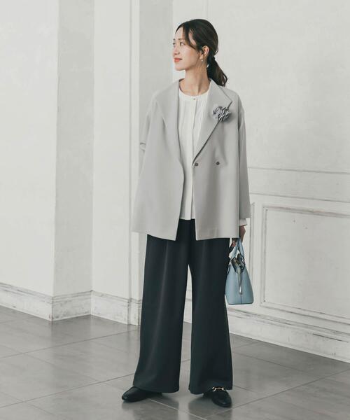 URBAN RESEARCH DOORS（アーバンリサーチドアーズ）の「ダブルクロスショートコート｜オフィスカジュアル/フォーマル/オケージョン/セレモニー/入卒式/お呼ばれ/ジャケット（その他アウター・レディース・ライトグレー/ネイビー・SMALL/MEDIUM）」の6枚目の写真