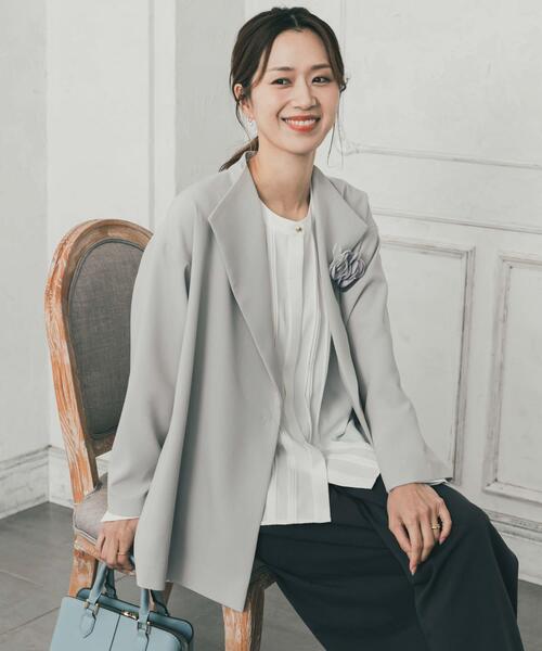 URBAN RESEARCH DOORS（アーバンリサーチドアーズ）の「ダブルクロスショートコート｜オフィスカジュアル/フォーマル/オケージョン/セレモニー/入卒式/お呼ばれ/ジャケット（その他アウター・レディース・ライトグレー/ネイビー・SMALL/MEDIUM）」の9枚目の写真