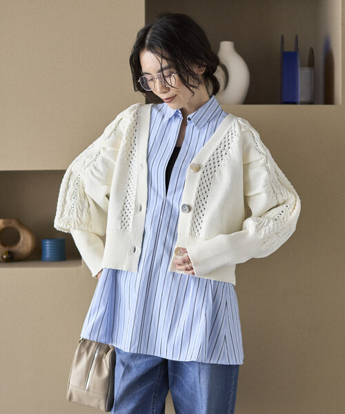 Firsthand（ファーストハンド）の「Firsthand/ファーストハンド バリエーション釦 ボリュームスリーブ ケーブル ニット カーディガン（カーディガン/ボレロ・レディース・ホワイト/ブラック/ネイビー/レッド・FREE）」の7枚目の写真