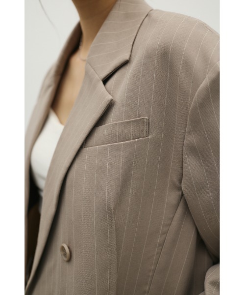 STYLEMIXER（スタイルミキサー）の「シームデザインテーラードジャケット（テーラードジャケット・レディース・ベージュ系その他/ブラック/サックスブルー・SMALL/MEDIUM）」の8枚目の写真