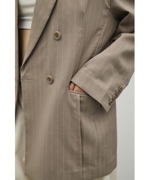 STYLEMIXER（スタイルミキサー）の「シームデザインテーラードジャケット（テーラードジャケット・レディース・ベージュ系その他/ブラック/サックスブルー・SMALL/MEDIUM）」の9枚目の写真