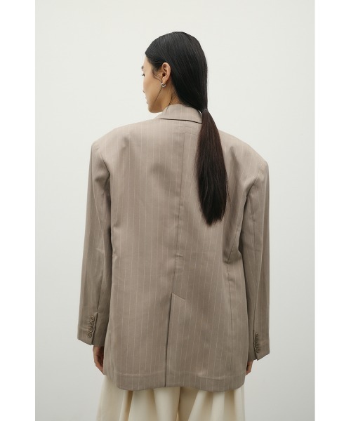 STYLEMIXER（スタイルミキサー）の「シームデザインテーラードジャケット（テーラードジャケット・レディース・ベージュ系その他/ブラック/サックスブルー・SMALL/MEDIUM）」の10枚目の写真