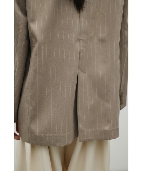 STYLEMIXER（スタイルミキサー）の「シームデザインテーラードジャケット（テーラードジャケット・レディース・ベージュ系その他/ブラック/サックスブルー・SMALL/MEDIUM）」の12枚目の写真