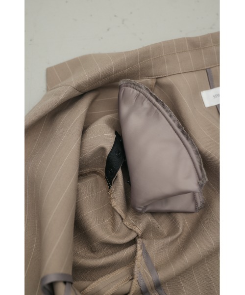 STYLEMIXER（スタイルミキサー）の「シームデザインテーラードジャケット（テーラードジャケット・レディース・ベージュ系その他/ブラック/サックスブルー・SMALL/MEDIUM）」の14枚目の写真