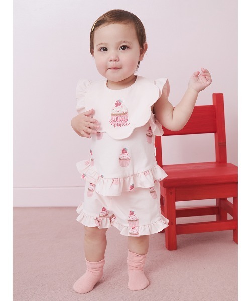 gelato pique（ジェラートピケ）の「【BABY】カップケーキ柄スタイ（スタイ/よだれかけ・キッズ・ピンク・F）」の2枚目の写真