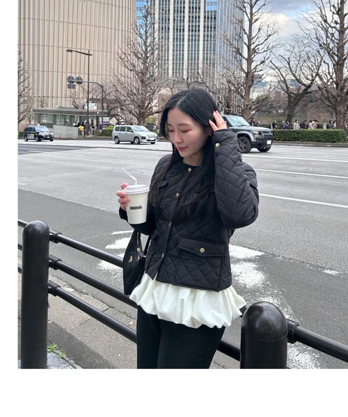 NEUNA(ヌナ)の「バックシャンバルーンペプラムトップス(Tシャツ/カットソー・レディース・ブラウン/ネイビー/ブラック・FREE)」の10枚目の写真
