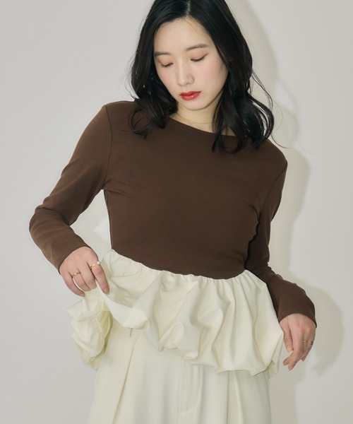 NEUNA(ヌナ)の「バックシャンバルーンペプラムトップス(Tシャツ/カットソー・レディース・ブラウン/ネイビー/ブラック・FREE)」の22枚目の写真