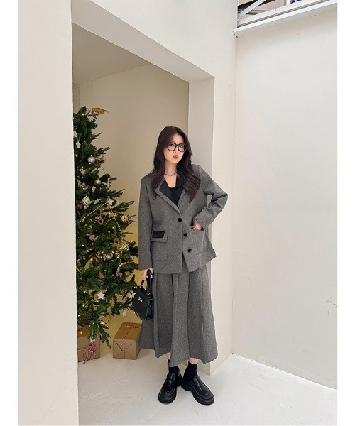 I.O.E(アイオイ)の「エコレザー デイリーボリュームローファー(ローファー・レディース・ブラック・MEDIUM/SMALL/X-SMALL/LARGE)」の5枚目の写真