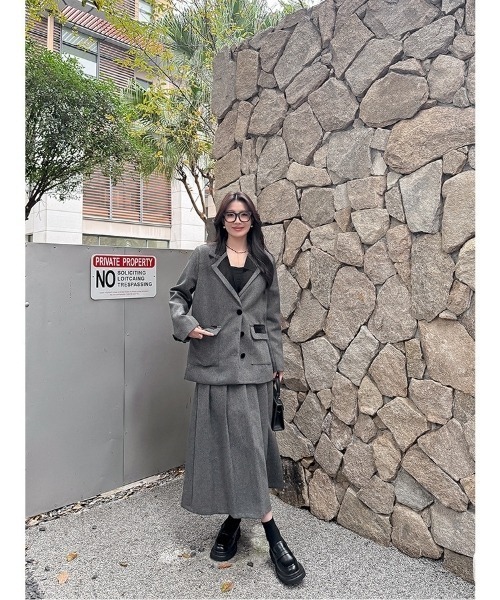 I.O.E(アイオイ)の「エコレザー デイリーボリュームローファー(ローファー・レディース・ブラック・MEDIUM/SMALL/X-SMALL/LARGE)」の15枚目の写真