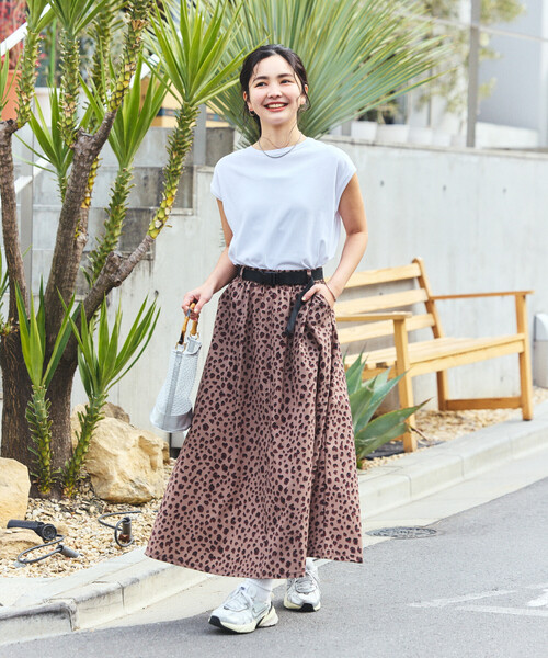 FREAK'S STORE(フリークスストア)の「THOUSAND MILE × FREAK'S STORE/サウザンドマイル 別注 UVカット Tシャツ スカートセットアップ/デニムライク/レオパード(スカート・レディース・ネイビー/レオパード・フリ-)」の4枚目の写真