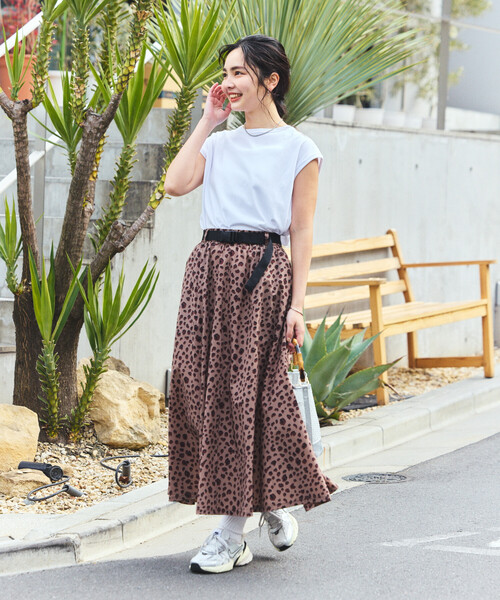 FREAK'S STORE(フリークスストア)の「THOUSAND MILE × FREAK'S STORE/サウザンドマイル 別注 UVカット Tシャツ スカートセットアップ/デニムライク/レオパード(スカート・レディース・ネイビー/レオパード・フリ-)」の5枚目の写真
