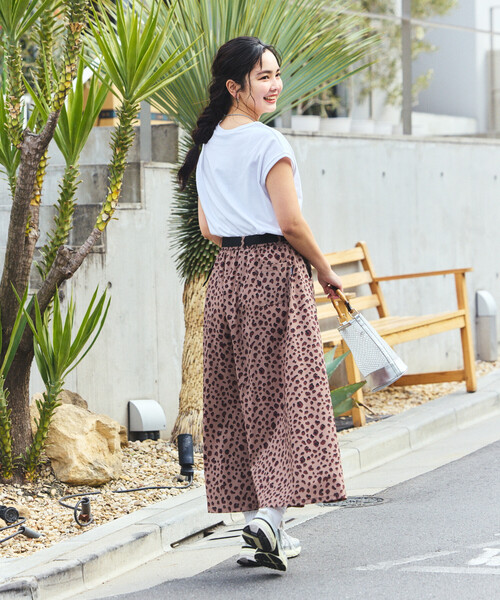 FREAK'S STORE(フリークスストア)の「THOUSAND MILE × FREAK'S STORE/サウザンドマイル 別注 UVカット Tシャツ スカートセットアップ/デニムライク/レオパード(スカート・レディース・ネイビー/レオパード・フリ-)」の9枚目の写真