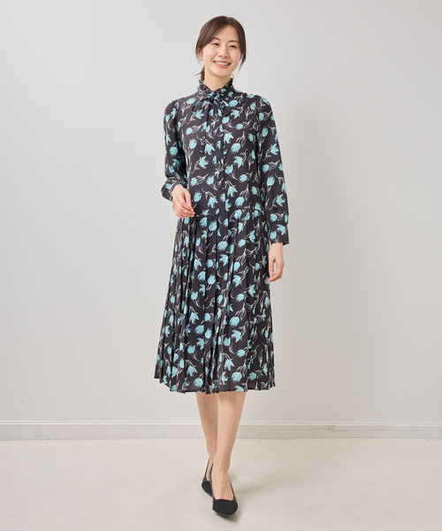 NARACAMICIE(ナラカミーチェ)の「【NARACAMICIE】チューリップ柄ワンピース(ワンピース・レディース・ネイビー/ブラック・M)」の5枚目の写真