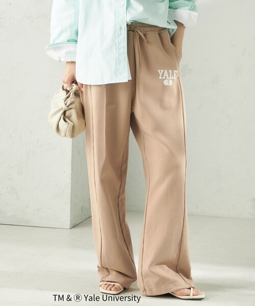 Russell Athletic(ラッセルアスレティック)の「RUSSELL ATHLETIC:〈洗濯機可能〉YALE CURVE PANTS(その他パンツ・レディース・ライトグレー/ベージュ/ネイビー・ONE SIZE)」の2枚目の写真