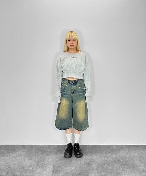 MATU:TA(マトゥータ)の「スタッズバミューダデニムパンツ / ハーフデニム 海外ガール ストリート Aライン スタッズ ウォッシュド 膝下 2サイズ展開 S M ブルー ダークブルー(デニムパンツ・レディース・ダークブルー/ブルー・SMALL/MEDIUM)」の13枚目の写真