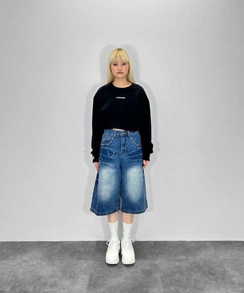 MATU:TA(マトゥータ)の「スタッズバミューダデニムパンツ / ハーフデニム 海外ガール ストリート Aライン スタッズ ウォッシュド 膝下 2サイズ展開 S M ブルー ダークブルー(デニムパンツ・レディース・ダークブルー/ブルー・SMALL/MEDIUM)」の5枚目の写真