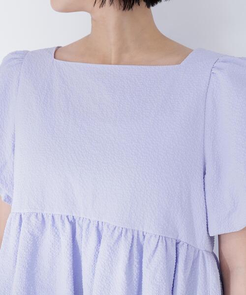 NATURAL BEAUTY BASIC(ナチュラルビューティーベーシック)の「◇ドロストギャザースリーブブラウス(シャツ/ブラウス・レディース・ブラック/オフホワイト/ブルー・FREE)」の4枚目の写真