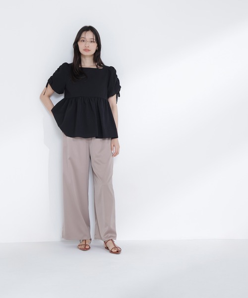 NATURAL BEAUTY BASIC（ナチュラルビューティーベーシック）の「◇ドロストギャザースリーブブラウス（シャツ/ブラウス・レディース・ブラック/オフホワイト/ブルー・FREE）」の16枚目の写真