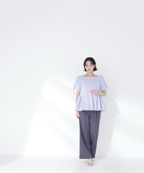 NATURAL BEAUTY BASIC（ナチュラルビューティーベーシック）の「◇ドロストギャザースリーブブラウス（シャツ/ブラウス・レディース・ブラック/オフホワイト/ブルー・FREE）」の20枚目の写真