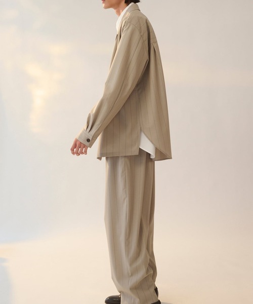 UJOH（ウジョー）の「【UJOH HOMME/ウジョー】Peaked Lapel Collar Shirt JKT / 2/72 ｳｰﾙﾄﾛﾋﾟﾝｽﾄﾗｲﾌﾟ / M732-J50-102（テーラードジャケット・メンズ・グレー/ブラウン・4/5）」の7枚目の写真