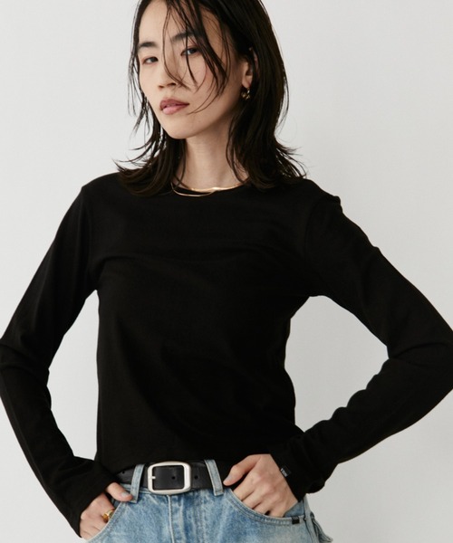 VION(ヴィオン)の「ソフトブラッシュドロングスリーブティー / Soft Brushed Long Sleeve TEE(Tシャツ/カットソー・レディース・ブラック/ベージュ・FREE)」の1枚目の写真