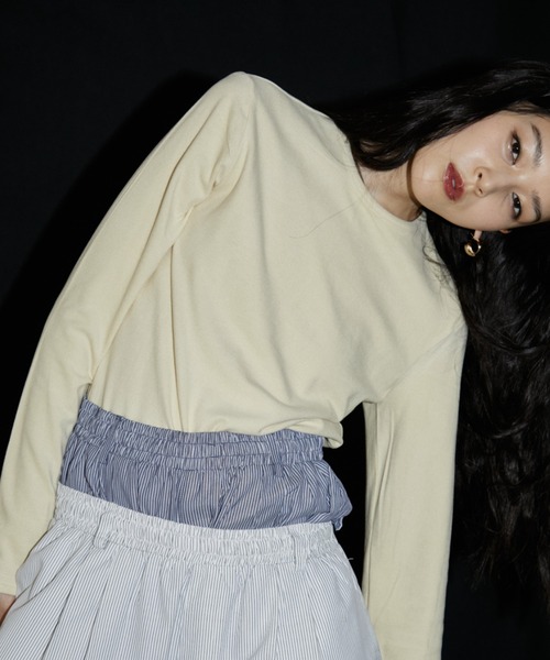 VION(ヴィオン)の「ソフトブラッシュドロングスリーブティー / Soft Brushed Long Sleeve TEE(Tシャツ/カットソー・レディース・ブラック/ベージュ・FREE)」の16枚目の写真