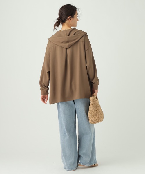 Elura(エルーラ)の「サラサラリラクシーフードカーディガン/656791(カーディガン/ボレロ・レディース・ブラック/オフホワイト/モカ/ダークブラウン・FREE)」の17枚目の写真