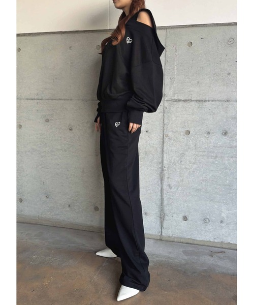 EGOIST（エゴイスト）の「ハートロゴ裏毛ワイドパンツ（スウェットパンツ・レディース・ライトグレー/ブラック・FREE）」の11枚目の写真