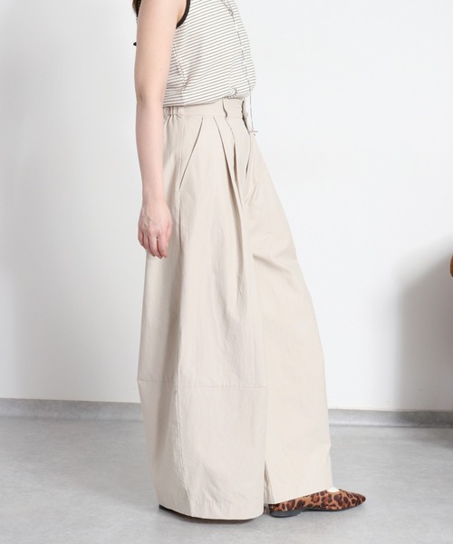 cepo（セポ）の「2タック カーブワイドイージーパンツ / コットンナイロン（その他パンツ・レディース・ブラック/ベージュ/オリーブ・M/L/S）」の19枚目の写真