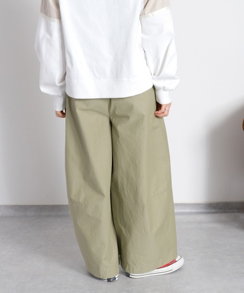 cepo（セポ）の「2タック カーブワイドイージーパンツ / コットンナイロン（その他パンツ・レディース・ブラック/ベージュ/オリーブ・M/L/S）」の5枚目の写真